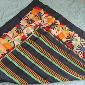 VTG Scarf